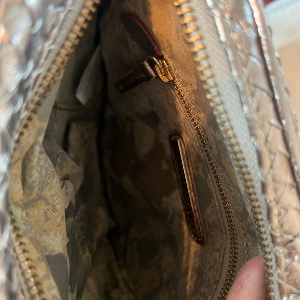 Elliott Lucca Rose Gold Metallic Woven Crossbody - Picture 4 of 5